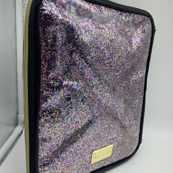 Betsey Johnson silver  glitter iPad tablet case - Picture 9 of 10